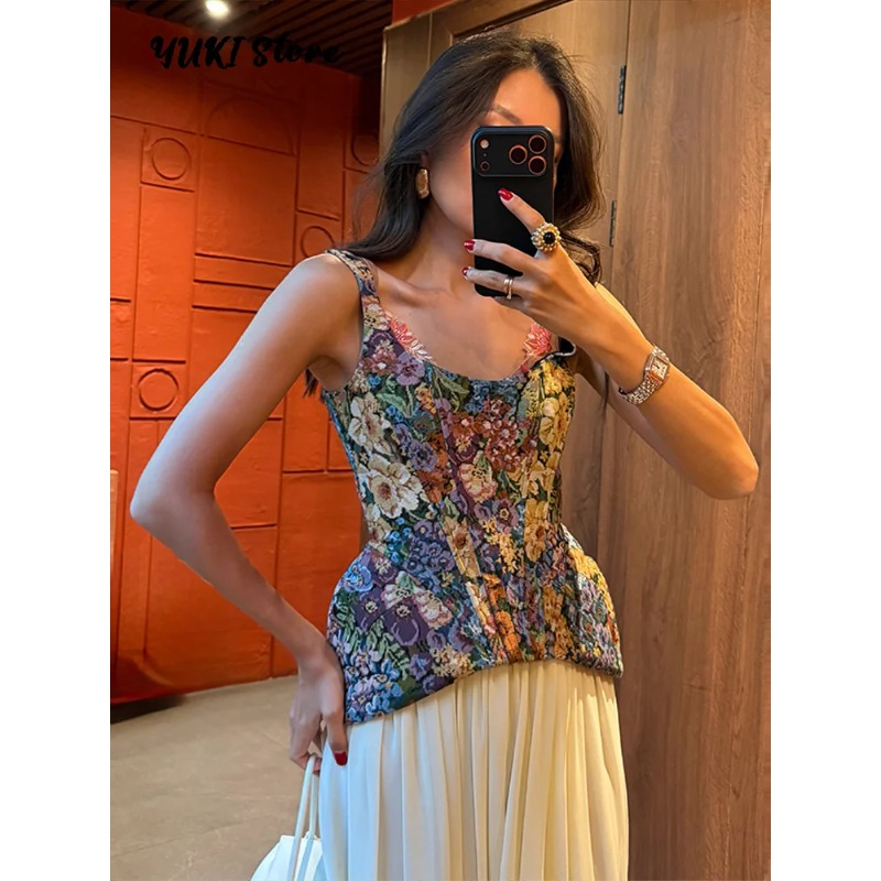 Blumig bedrucktes, tailliertes – Corset Waist Cinch Bewertung und Preis